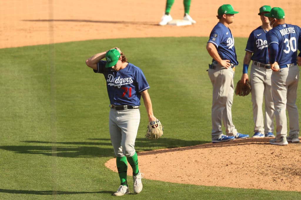 Los Angeles Dodgers anuncian segunda ronda de recortes en el Spring Training