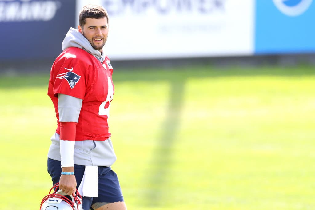 Jarrett Stidham | Noviembre 29 reciben a los Arizona Cardinals.