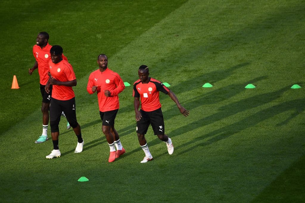 No solo apelaron los senegaleses a su buena condición física ante la selección de Polonia sino que demostraron tener buana química y entendimiento entre compañeros, lo cual aumentó su peligrosidad.