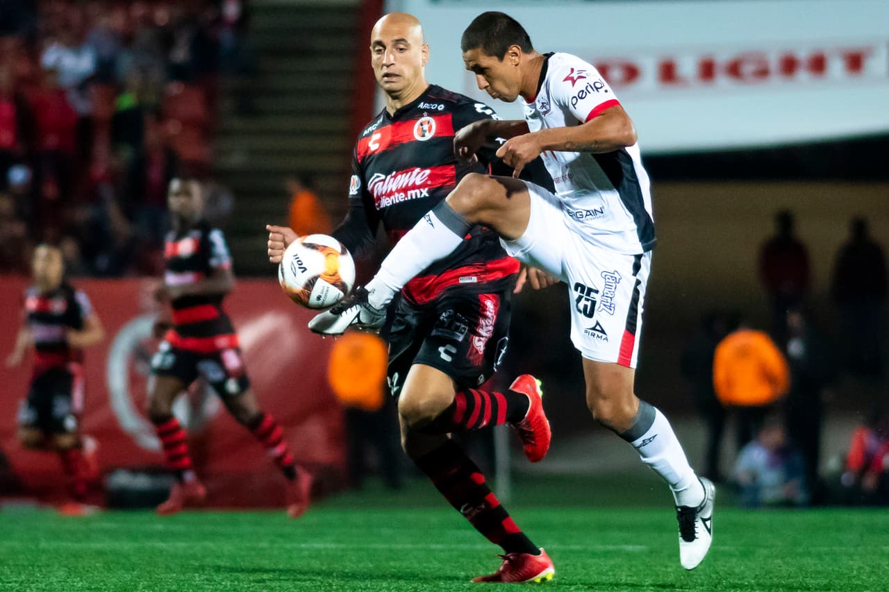 Tras el gol que puso en ventaja a los visitantes, Xolos insistió en busca de la igualada pero la defensa de los Licántropos lo evitó.