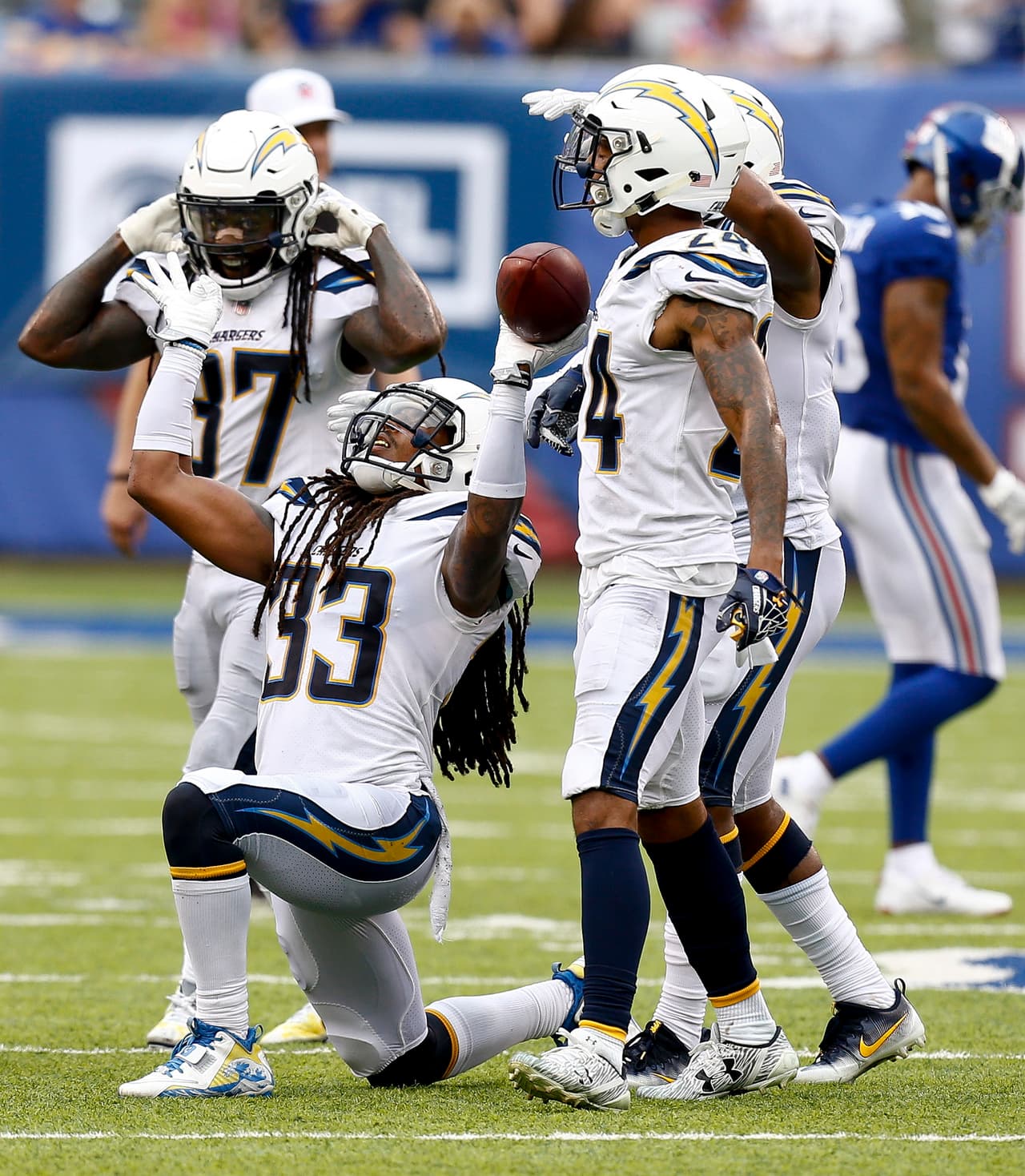 Tre Boston realizó una intercepción clave ante los envíos de Eli Manning