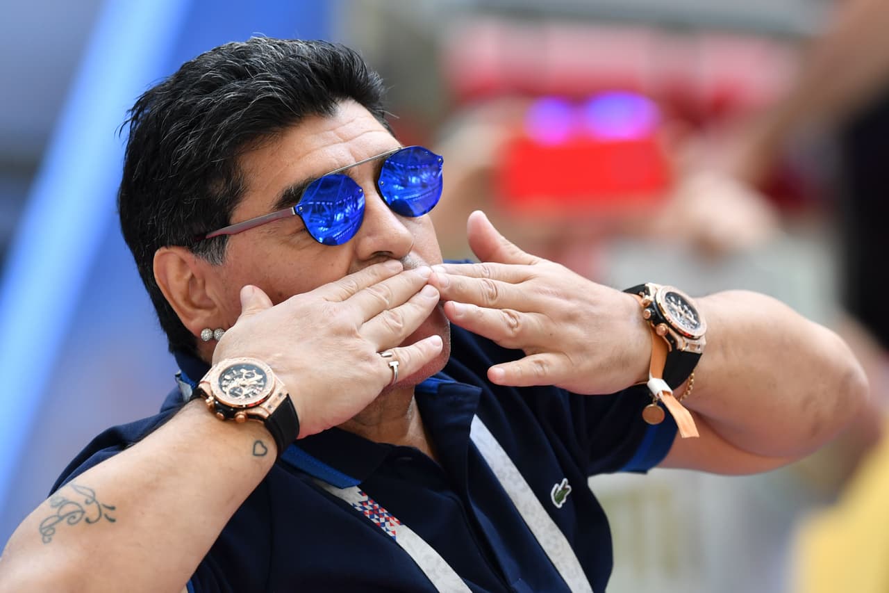 Maradona celebra mayoría inmigrante en semifinales del mundial