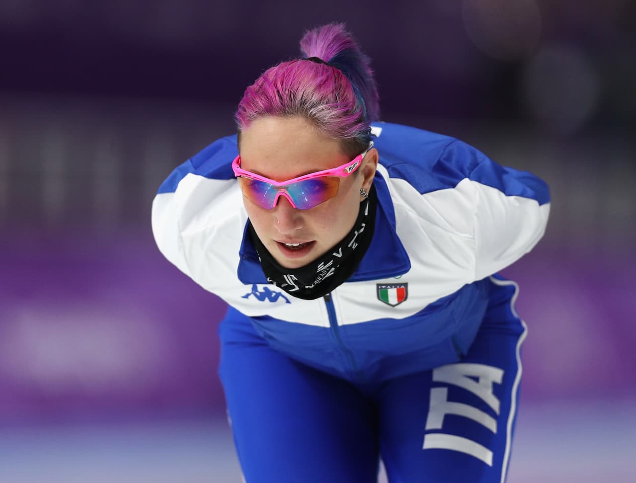 Las participantes del patinaje en velocidad mostraron su capacidad y además se destacaron por el atractivo de sus rostros y cuerpos atléticos en la jornada. Acá, Francesca Lollobrigida de Italia.