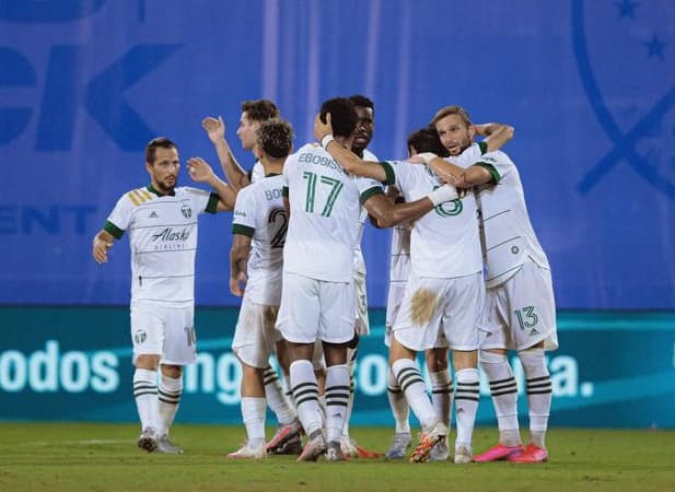Gio Savarese y Portland Timbers pisan fuerte al clasificar a las semifinales de MLS is Back