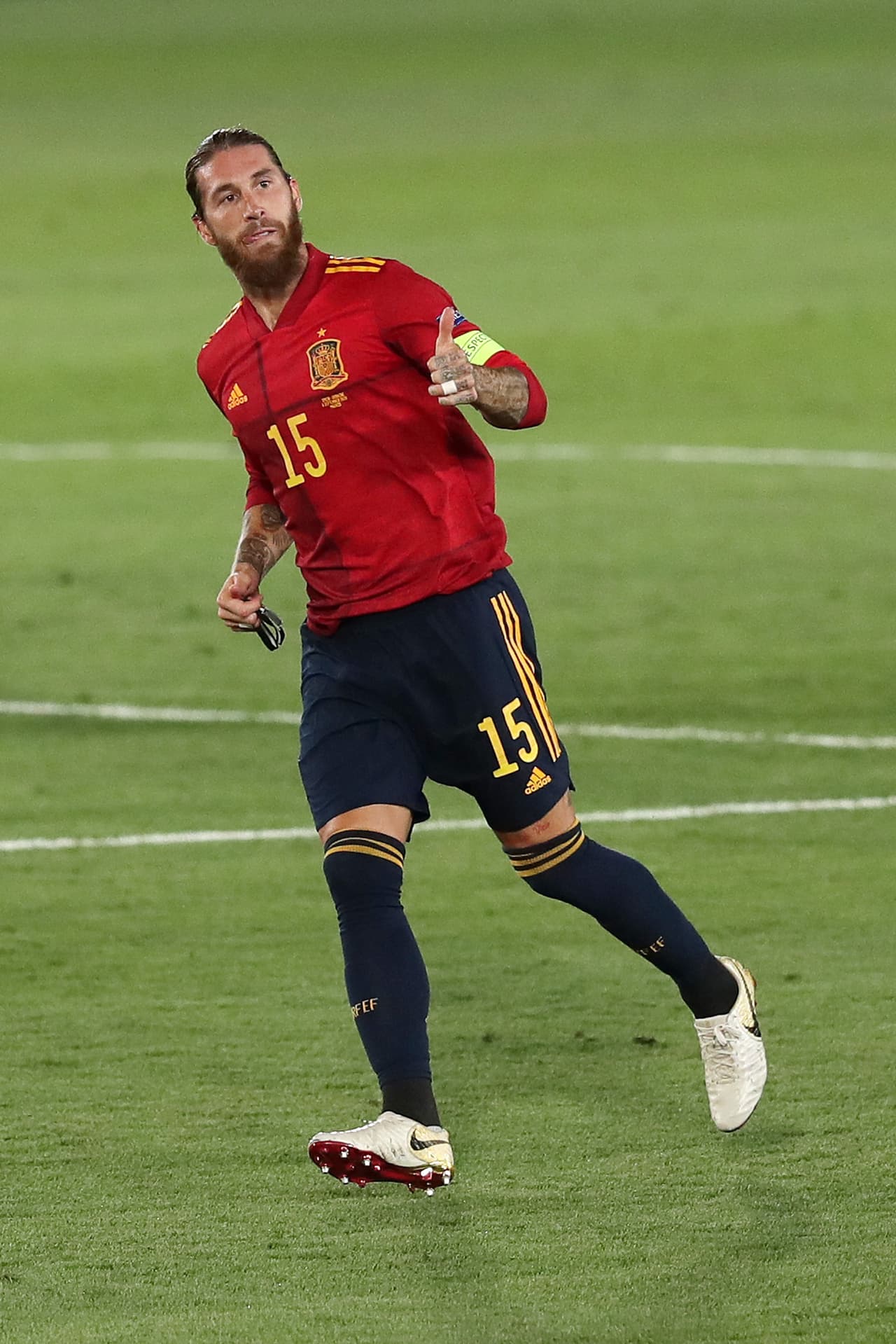 Sergio Ramos, defensa más goleador en la historia con selección