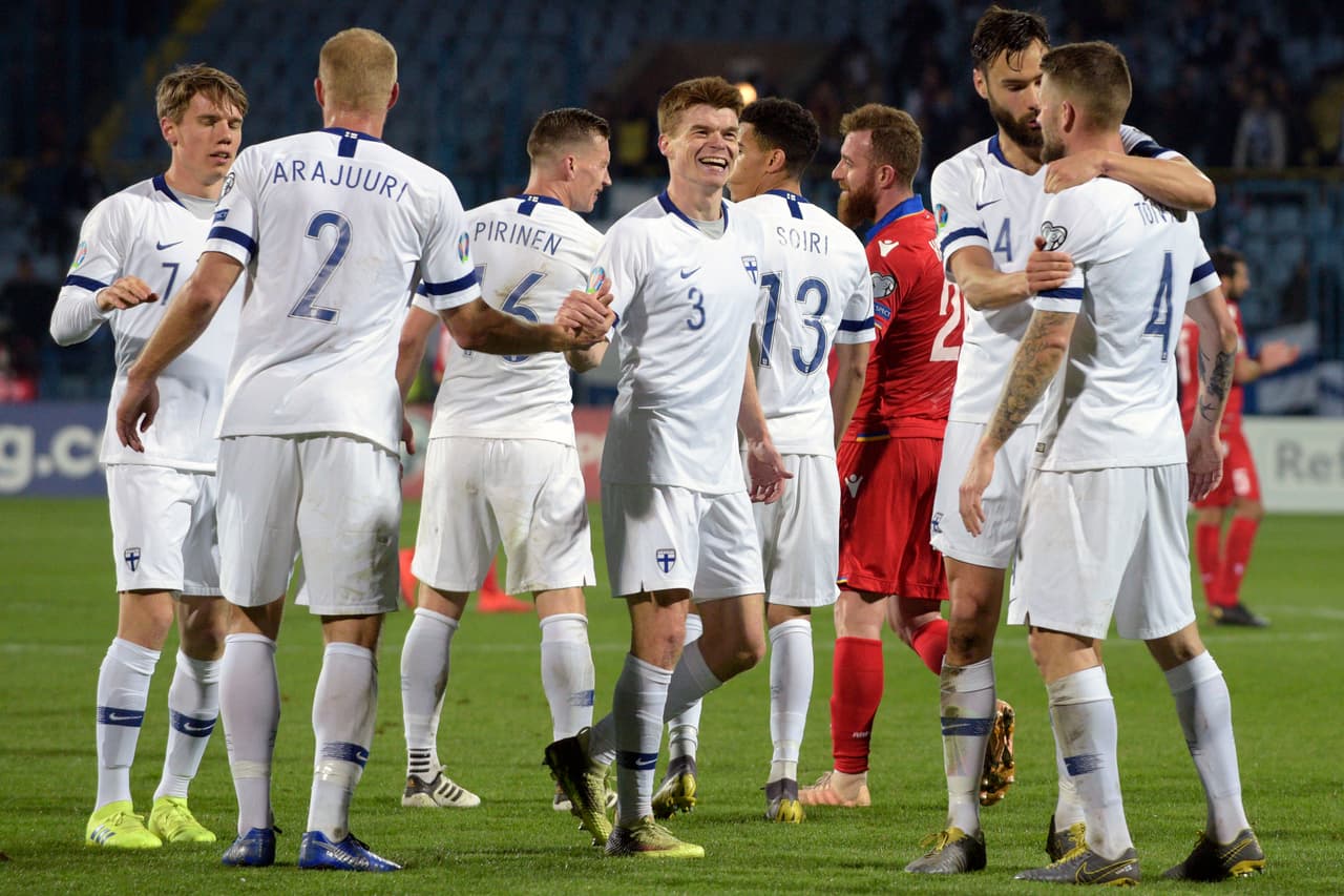 El delantero del Augsburgo consiguió de esta manera su primer gol del año con Finlandia y el tercero en su carrera con la selección mayor.