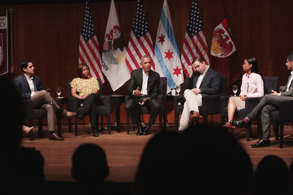 Barack Obama se reunió en Chicago con un grupo de jóvenes emprendedores y esto fue todo lo que habló