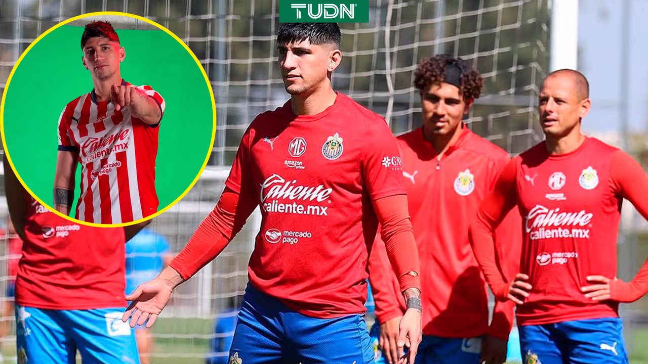 Alan Pulido perfila su debut con Chivas en la Concacaf Champions Cup ...