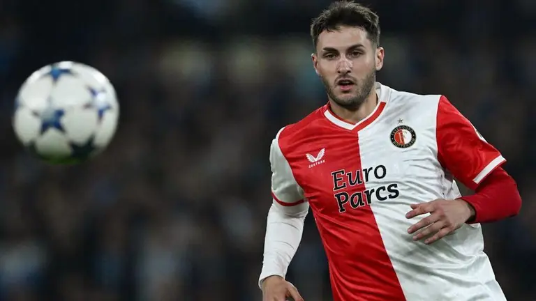 Santiago Giménez wird bei Feyenoord auf die Bank verbannt, weil er „nicht fit ist“ |  TUDN Eredivisie