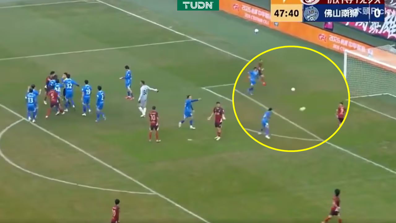 El doble gol en el futbol de China le ha dado la vuelta al mundo - TUDN