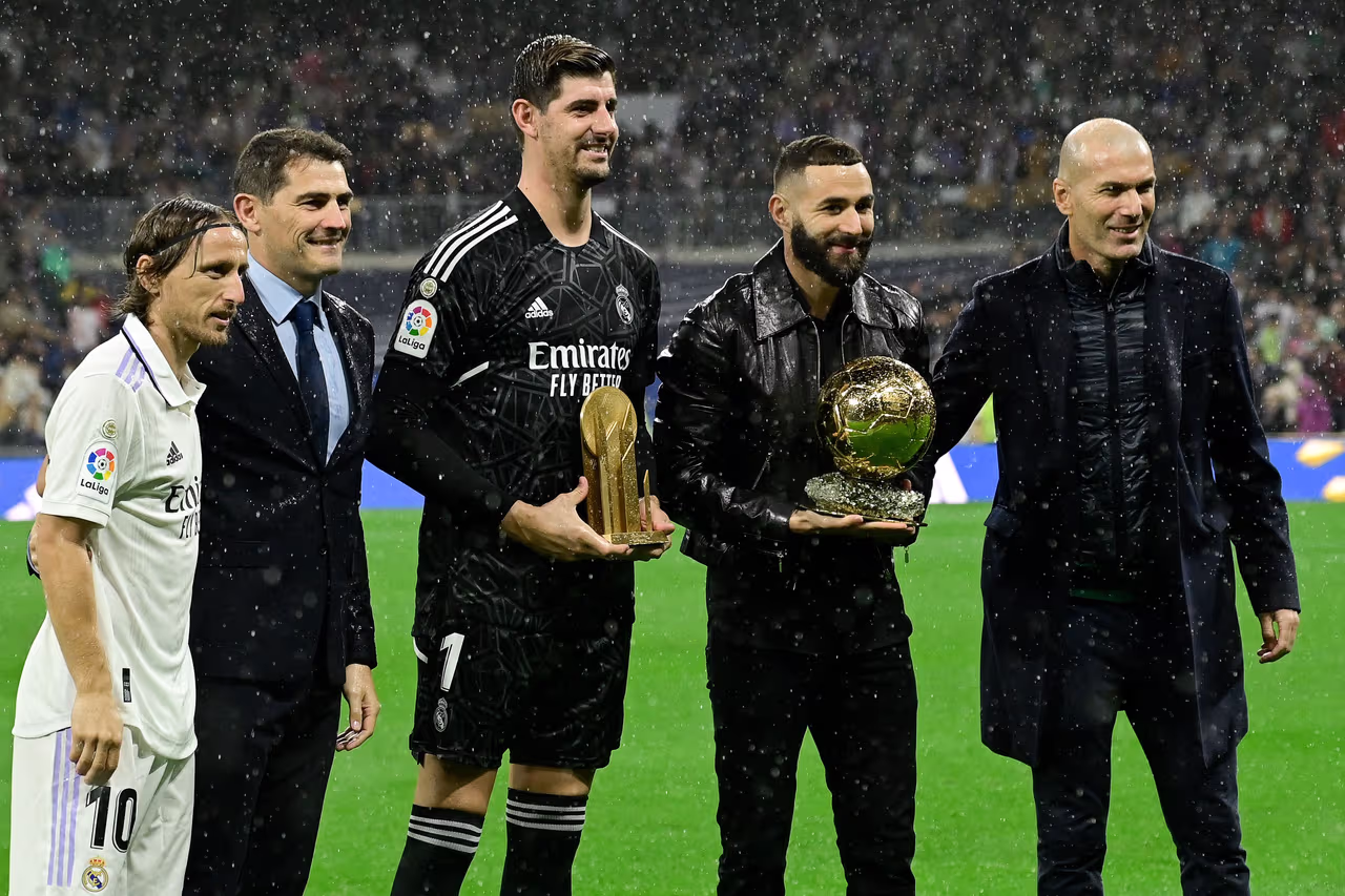 Benzema fue homenajeado en triunfo del Real Madrid ante el Sevilla ...