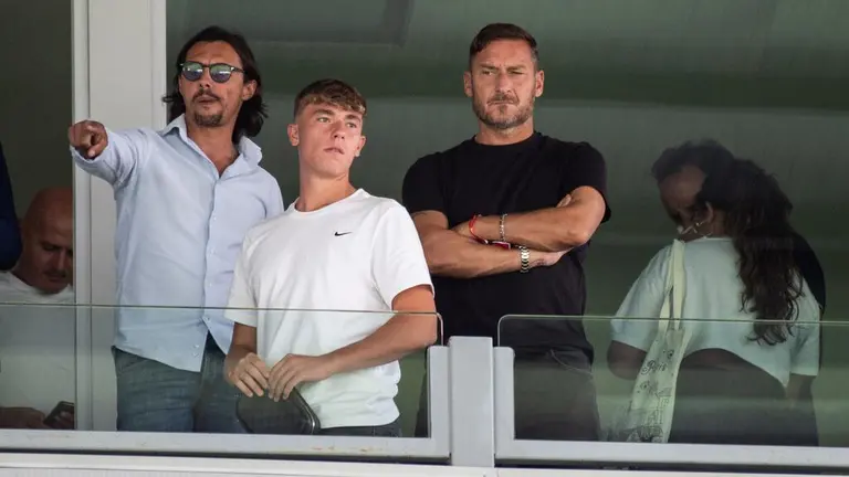 Il figlio di Francesco Totti giocherà nella filiale del Rayo Vallecano |  TUDN LaLiga