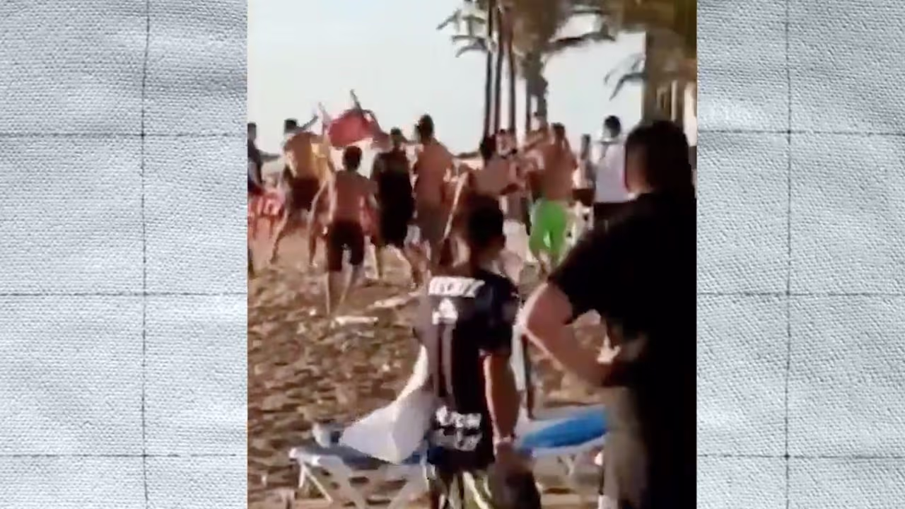 Aficionados de Chivas protagonizan pelea en Mazatlán | TUDN Liga MX | TUDN