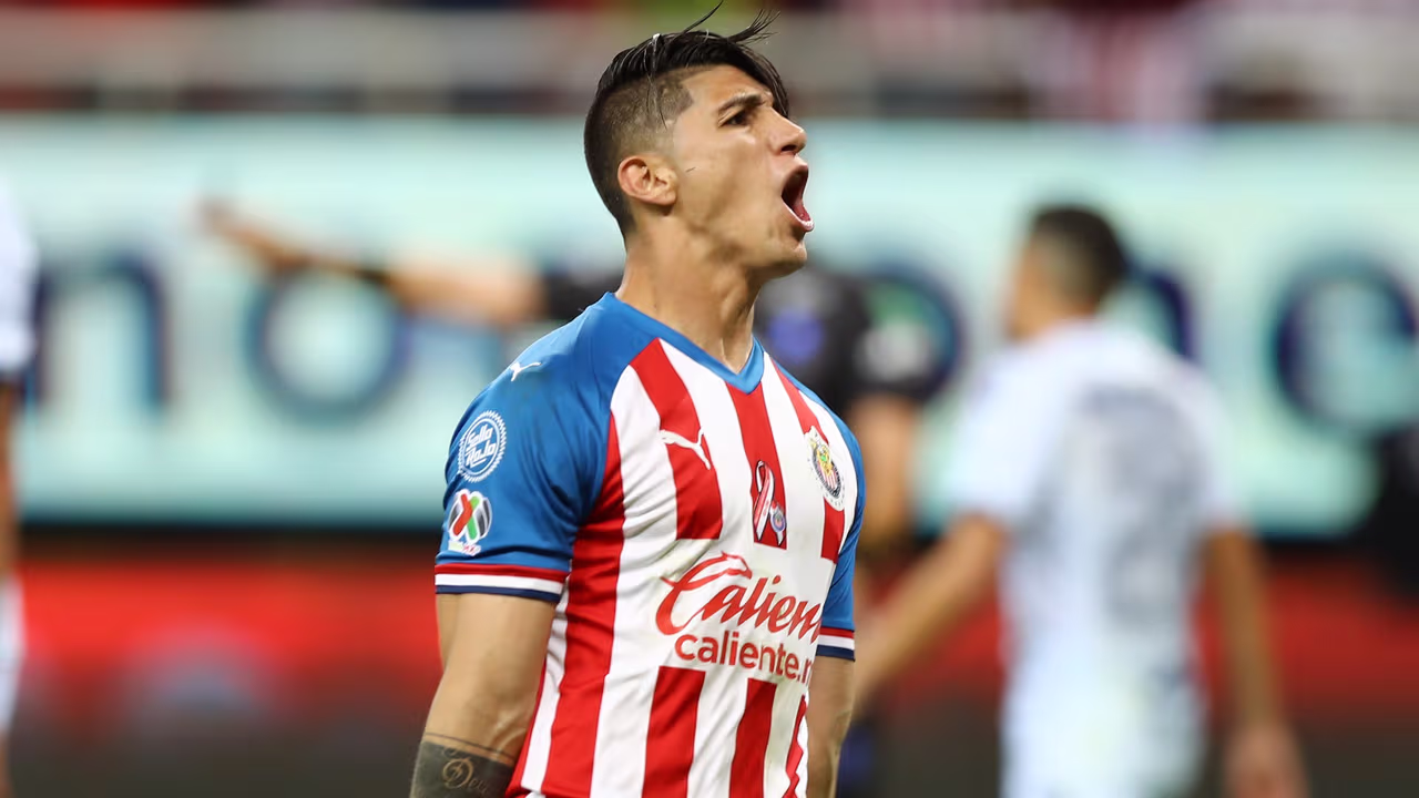Alan Pulido, entre el talento y la polémica en Chivas | TUDN Liga MX | TUDN