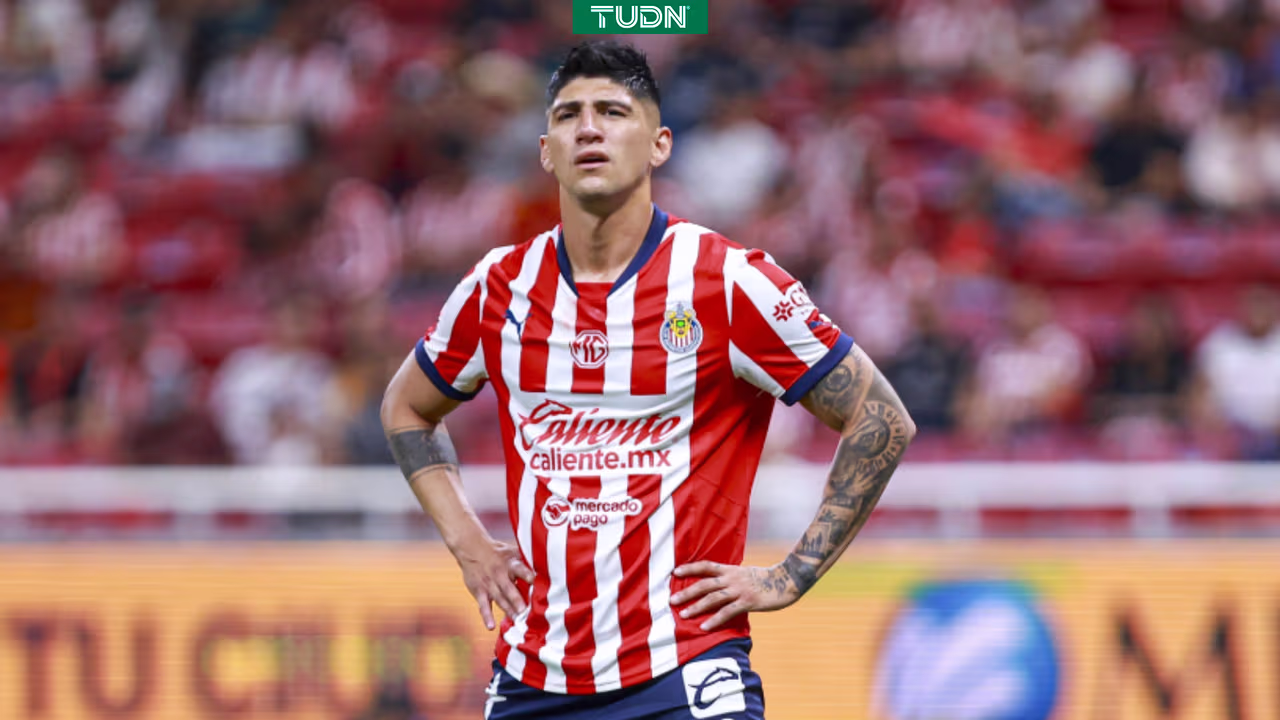Alan Pulido no es más futbolista de Chivas | TUDN Liga MX | TUDN