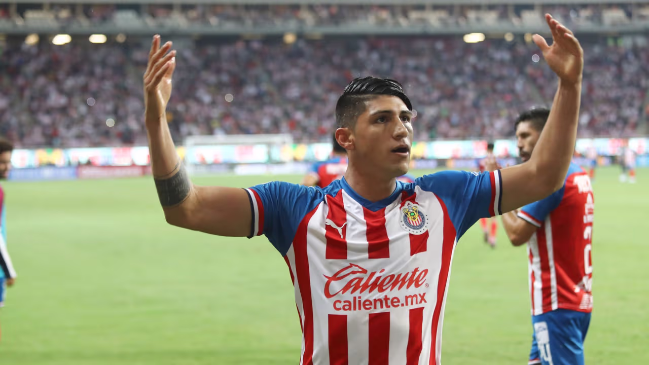 ¿Será la temporada dorada de Alan Pulido con Chivas? | TUDN Liga MX | TUDN