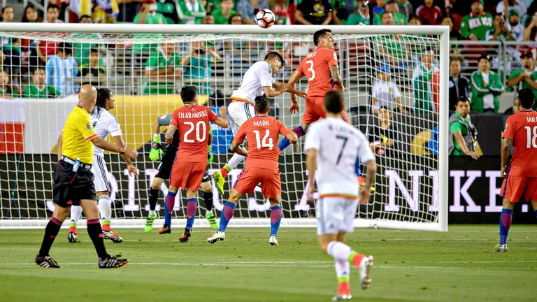¿Quiénes quedan del Chile que venció a México 7-0? | TUDN Selección Mexicana