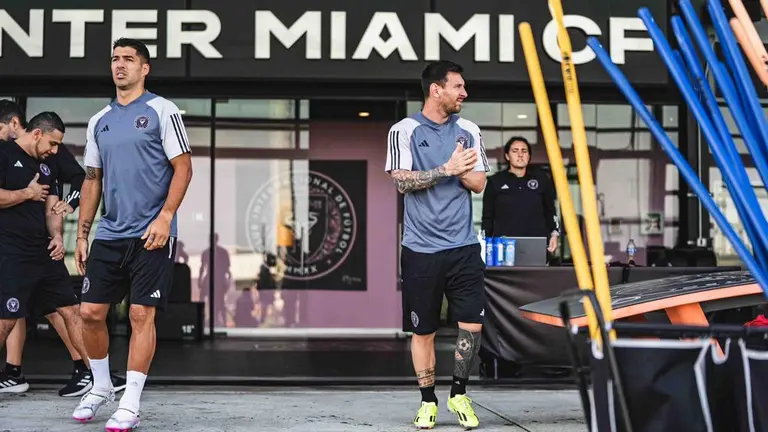Suárez and Messi Reunite at Inter Miami Training Camp: First Training Session Highlights