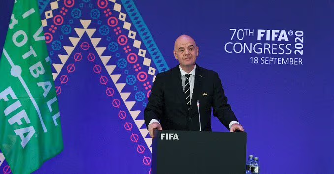Presidente de la FIFA elogia al futbol mexicano y su sistema de ...