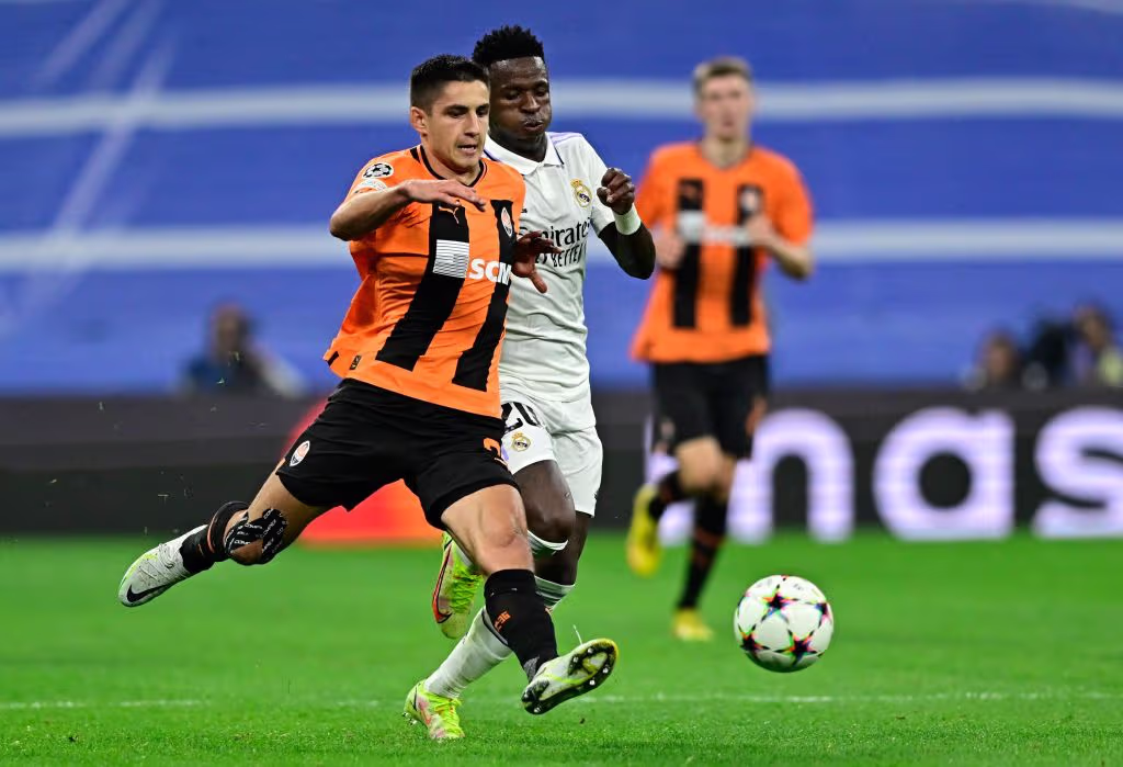 Fanion Officiel PSG – Shakhtar Donetsk Vs PSG, Saison 2015, Fabriqué En Ukraine