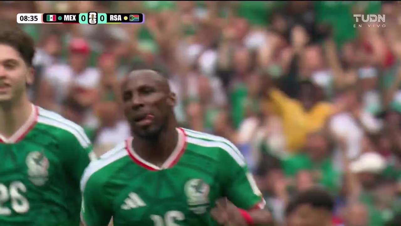 It blows up the Azteca! Quiñones marks the first goal of the 2026 World Cup