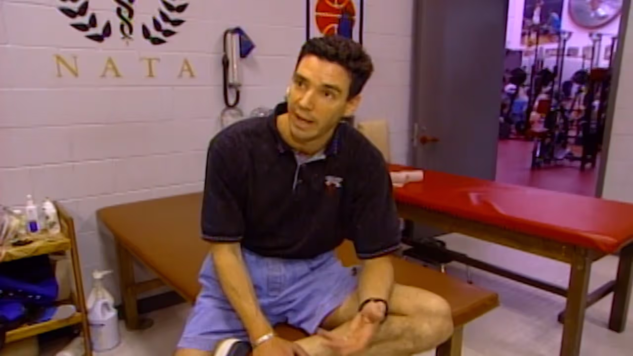 Acceso a los vestidores de los Chicago Bulls con Chip Schaefer | TUDN ...
