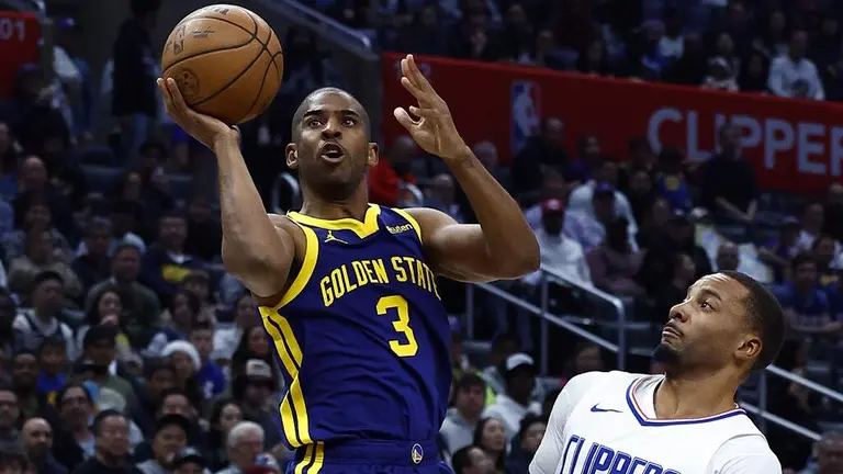 NBA News: Chris Paul to Miss 4-6 Weeks with Golden State Warriors Due to Broken Left Hand – Undergoes Surgery