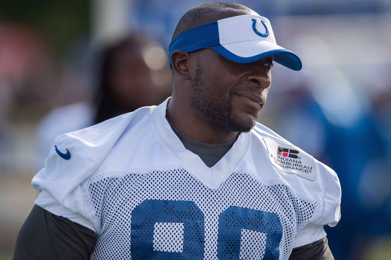 Robert Mathis sigue sin recuperarse de su lesión, no jugó en la semana ...