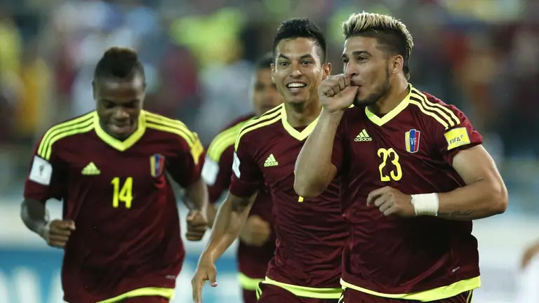 CONMEBOL.com - ¡Pasó el primer día del Mundial! ✓🏆 Venezuela 🇻🇪 se llevó  la victoria sobre el final contra el anfitrión 🇱🇹 y sumó sus primeros 3  puntos en el Grupo A