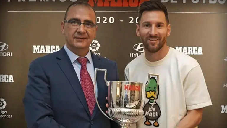 Lionel Messi recibe su octavo trofeo Pichichi como goleador en España |  TUDN La Liga | TUDN
