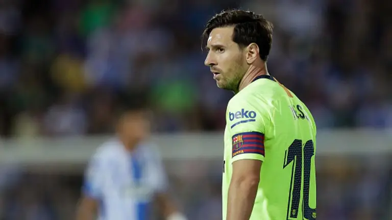 Con Messi de modelo, así es la tercera camiseta del Barcelona, TUDN La  Liga